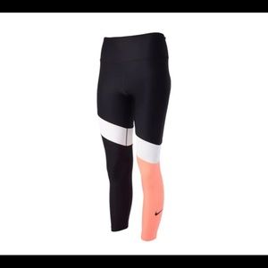 Nike Power Women's Training Crop Pants